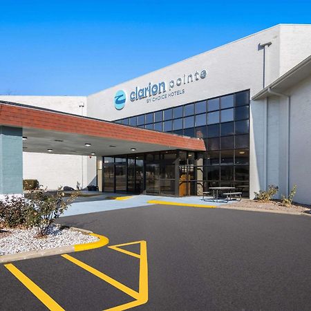 Clarion Pointe Bloomington-Normal Near I-55 And University Екстериор снимка