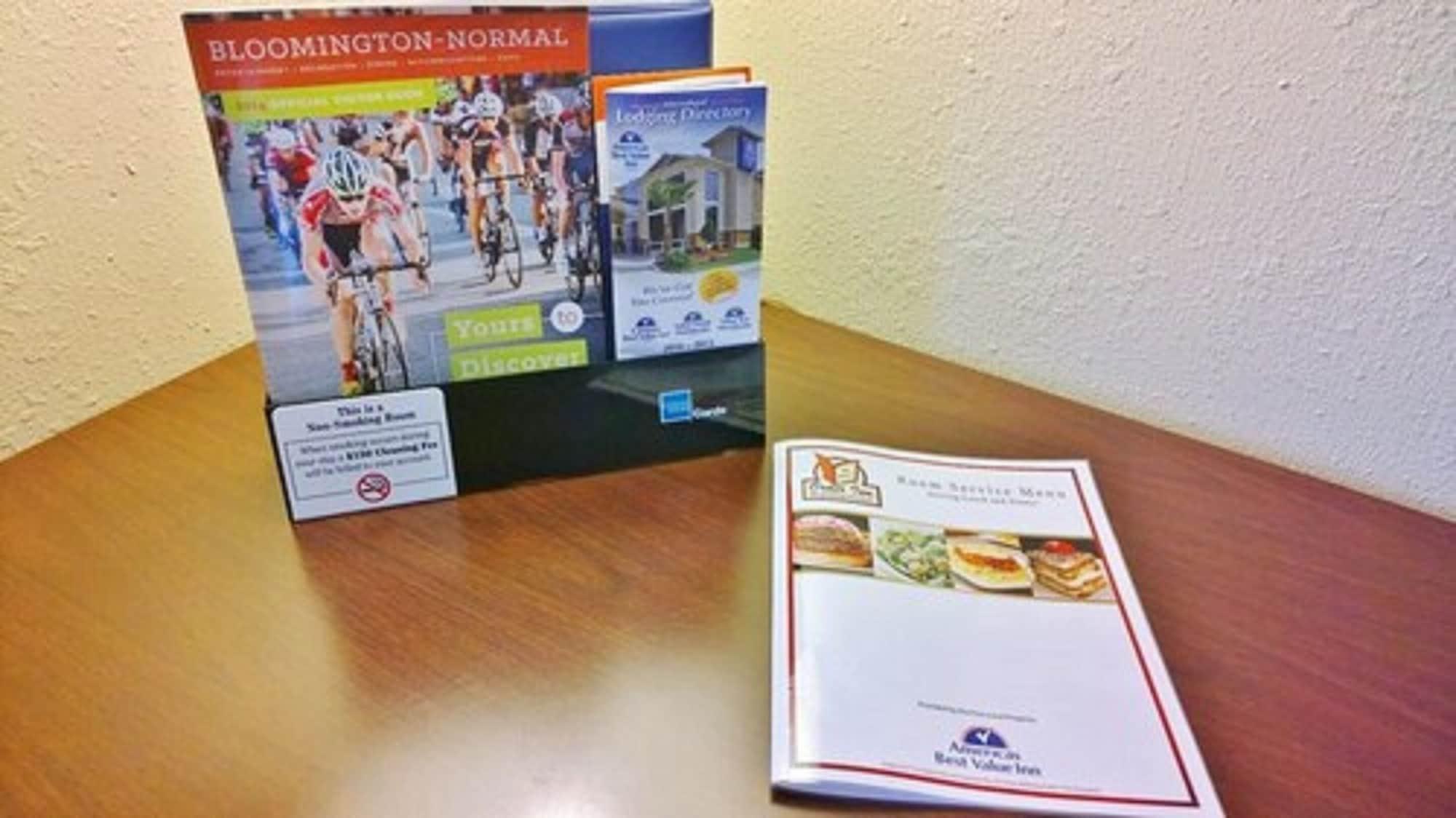 Clarion Pointe Bloomington-Normal Near I-55 And University Екстериор снимка